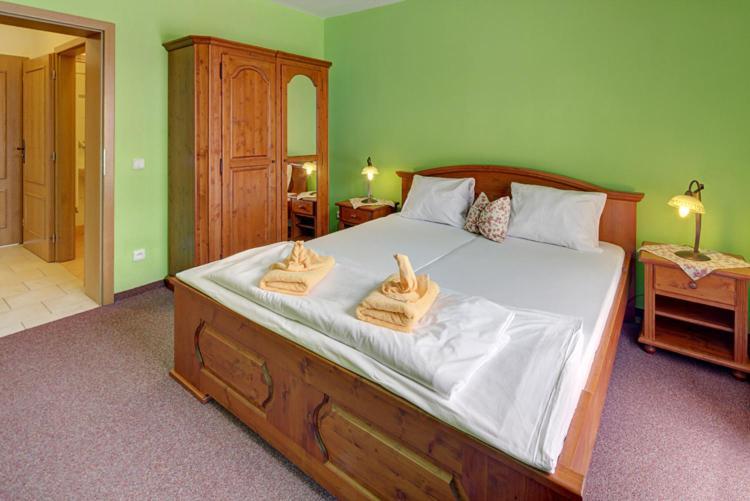 Hradni Basta Hotel Becov nad Teplou Room photo