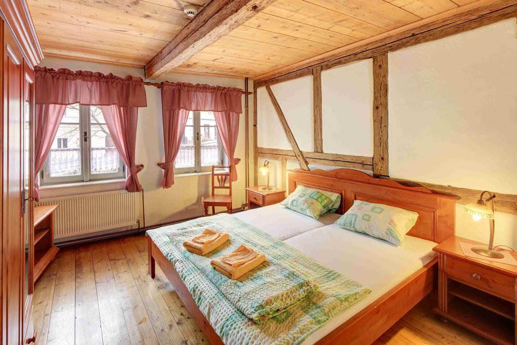 Hradni Basta Hotel Becov nad Teplou Exterior photo